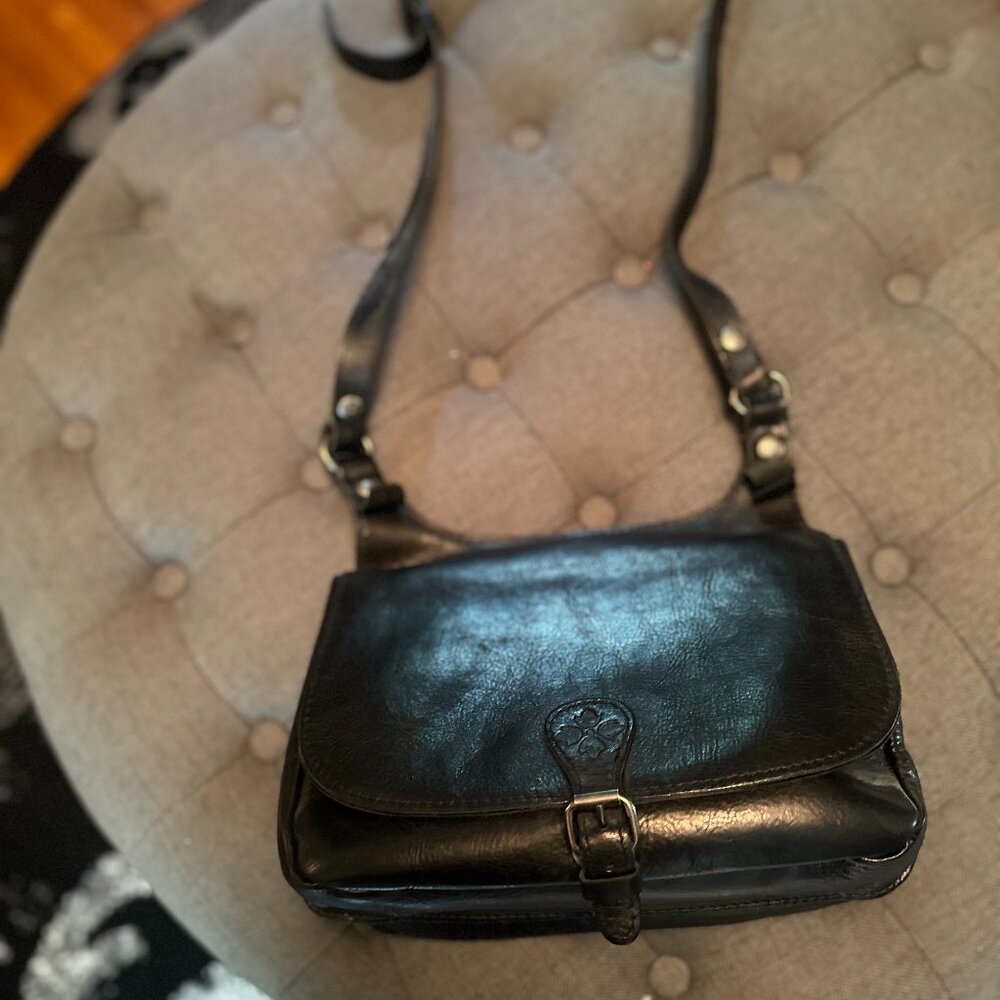 Patricia Nash Leather Velvet Interior Purse Bag • 12x9x4 • Black/Tan